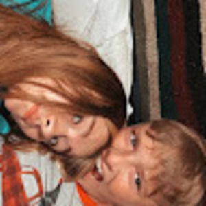 Meet your Posher, Kira